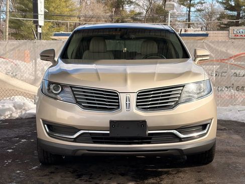 Used 2017 Lincoln MKX Reserve w/ Lincoln MKX Climate Package image 5