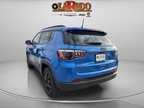 New 2026 Jeep Compass Latitude image 5