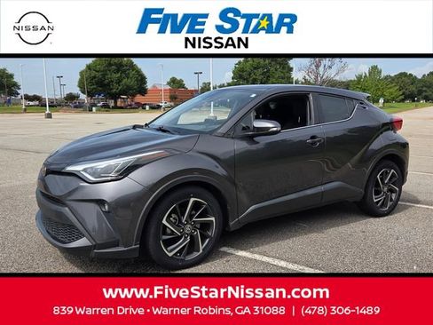 Used 2021 Toyota C-HR Limited FWD image 3