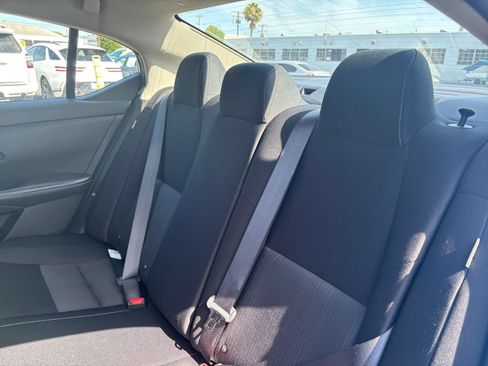 Used 2025 Nissan Sentra SV FWD image 25