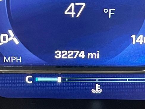 Certified 2022 Chevrolet Silverado 1500 LT Trail Boss w/ LPO, Dark Essentials Package image 2