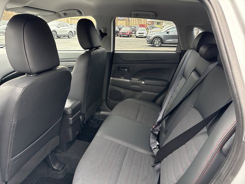 New 2025 Mitsubishi Outlander Sport SE image 24