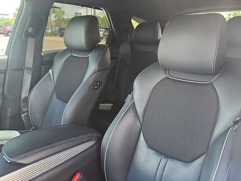 Used 2023 Genesis GV70 2.5T w/ Sport Prestige Package AWD/4WD image 13