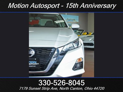 Used 2022 Nissan Altima 2.5 Platinum AWD/4WD image 6