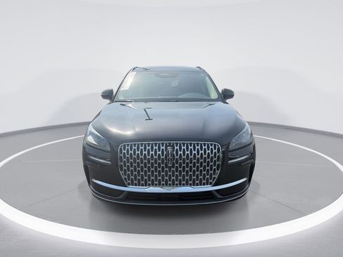 Used 2025 Lincoln Corsair FWD w/ Equipment Group 101A image 3