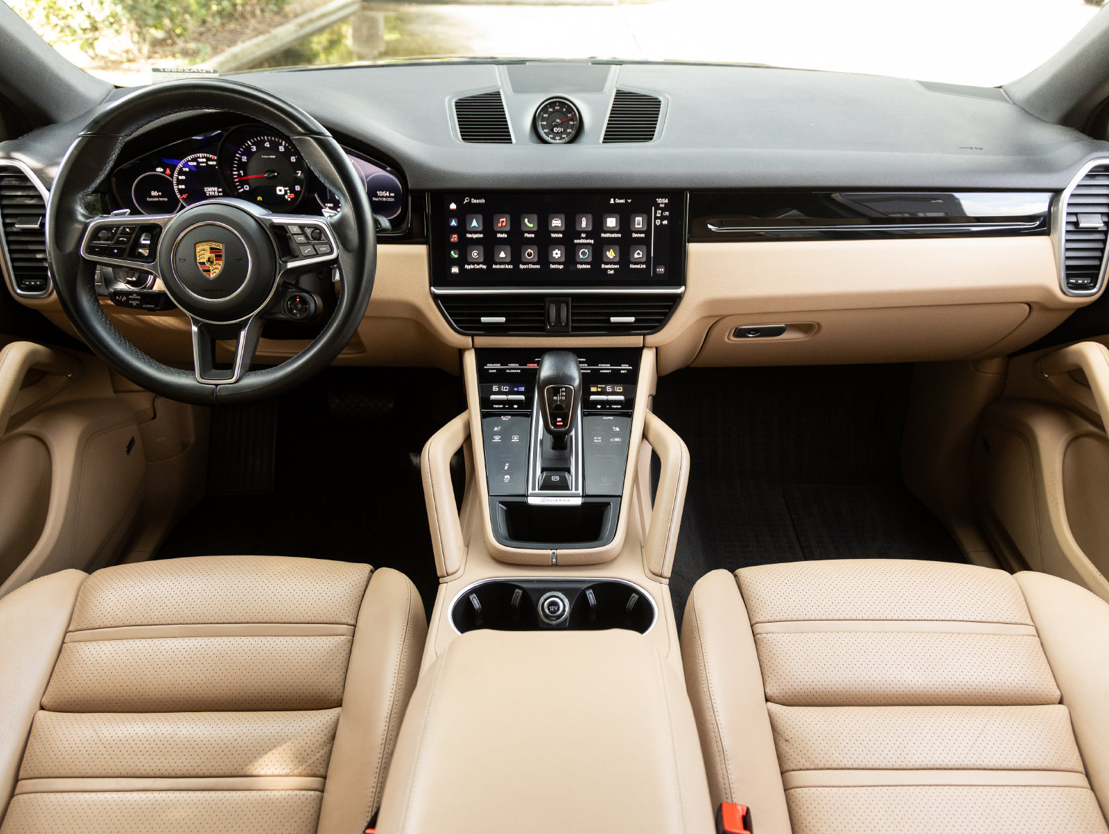 Certified 2023 Porsche Cayenne Coupe AWD/4WD image 12