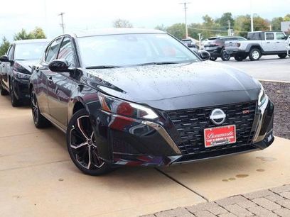 New 2025 Nissan Altima 2.5 SR w/ SR Premium Package