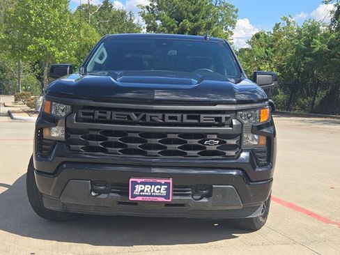 Used 2024 Chevrolet Silverado 1500 Custom w/ Turbomax Blackout Package RWD image 2