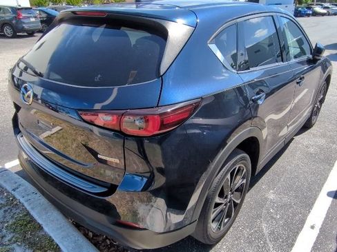 Used 2023 MAZDA CX-5 AWD 2.5 S w/ Premium Plus Pkg image 2