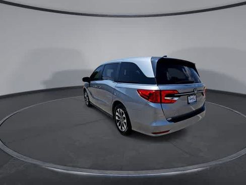 Used 2022 Honda Odyssey EX-L image 6