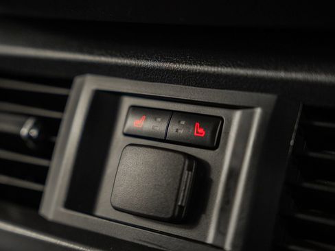 Certified 2025 Ford F150 Lariat w/ Equipment Group 502A High image 41