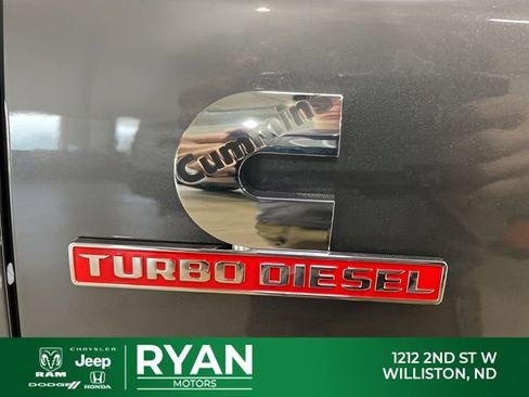 New 2025 RAM 2500 Laramie image 12