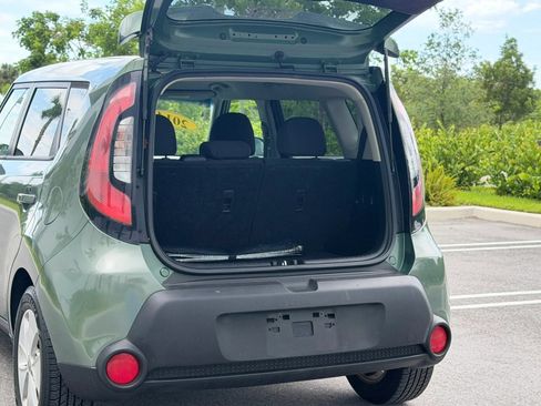 Used 2014 Kia Soul FWD image 22
