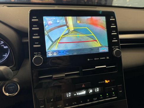 Used 2021 Toyota Avalon XSE FWD image 14