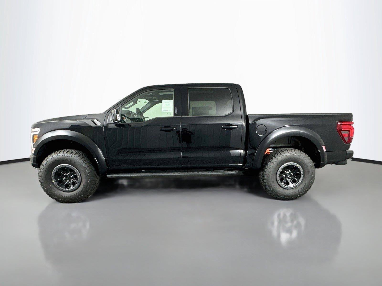 New 2026 Ford F150 Raptor AWD/4WD image 8
