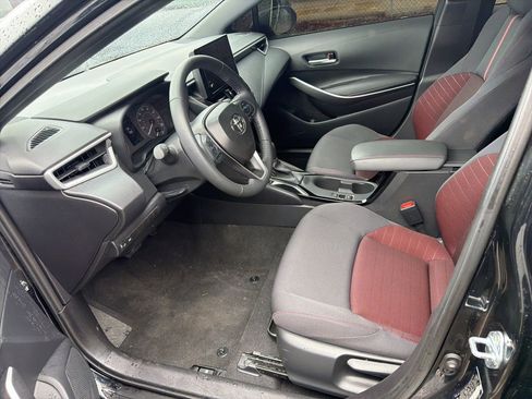 Used 2025 Toyota Corolla SE FWD image 10