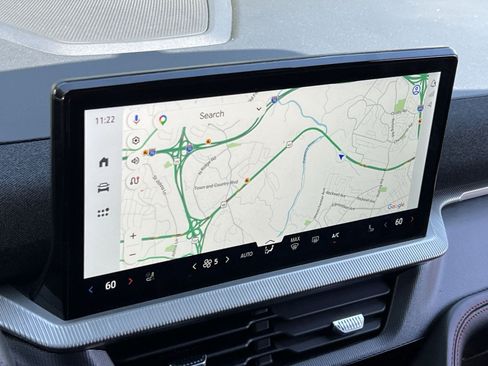 Used 2025 Ford Explorer ST-Line AWD/4WD image 25
