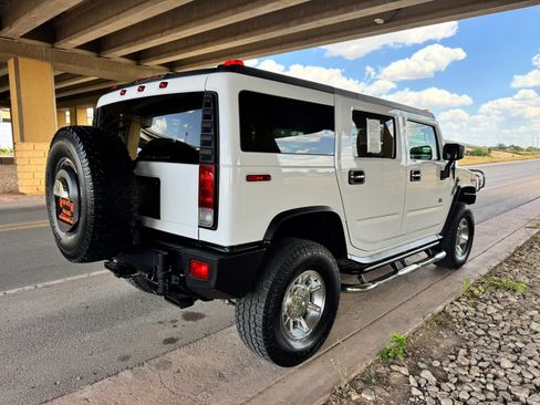 Used 2005 HUMMER H2 w/ Preferred Equipment Group AWD/4WD image 3