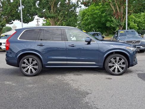 Certified 2025 Volvo XC90 B6 Plus w/ Protection Package Premier AWD/4WD image 7