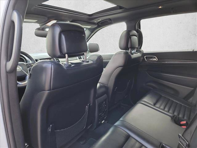 Used 2018 Jeep Grand Cherokee Limited AWD/4WD image 18