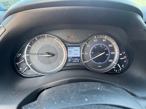 Used 2013 INFINITI QX56 4WD w/ Deluxe Touring Pkg image 10