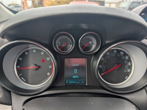 Used 2015 Buick Encore FWD image 12