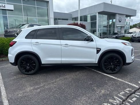 Used 2024 Mitsubishi Outlander Sport AWD image 2