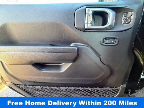 Certified 2023 Jeep Wrangler Unlimited Rubicon image 28