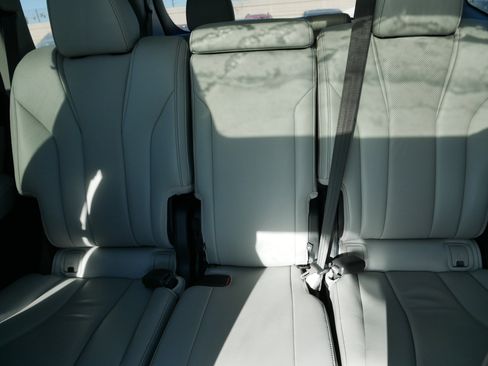 Used 2023 Acura MDX SH-AWD w/ Technology Package image 13