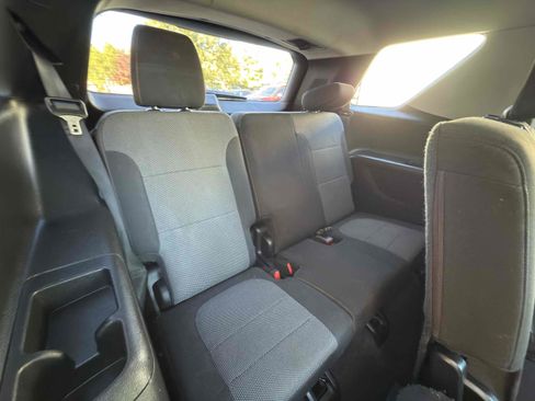 Used 2018 Chevrolet Traverse LS image 54