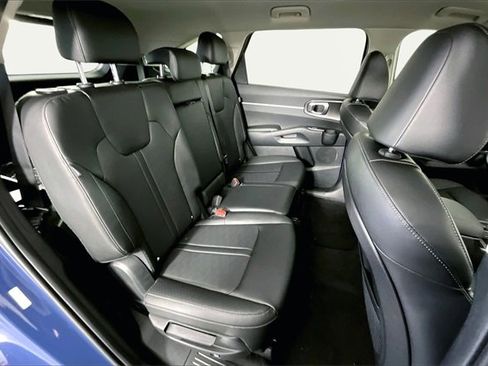 New 2026 Kia Sorento S image 11