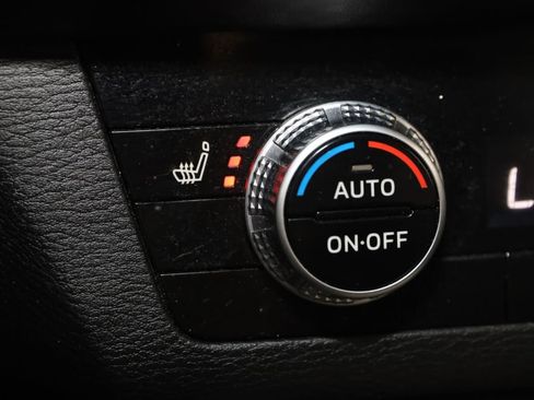 Used 2022 Mitsubishi Outlander SEL AWD/4WD image 8