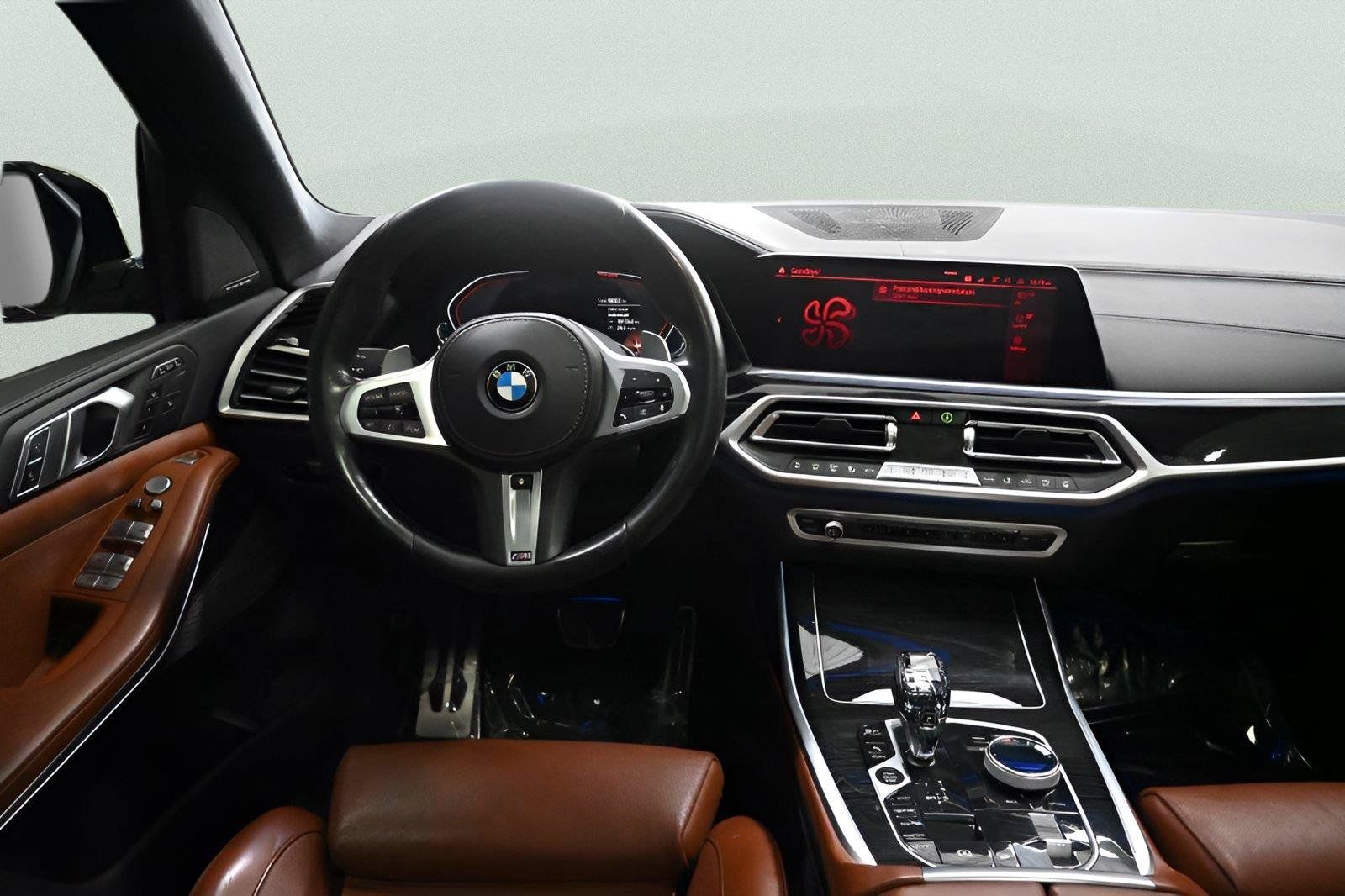 Used 2020 BMW X7 xDrive40i w/ M Sport Package AWD/4WD image 9