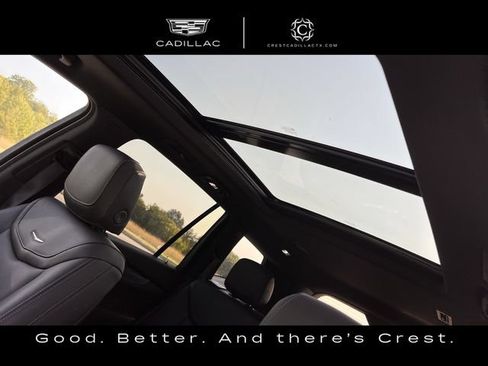 Certified 2024 Cadillac XT6 Luxury w/ LPO, Floor Liner Package AWD/4WD image 22