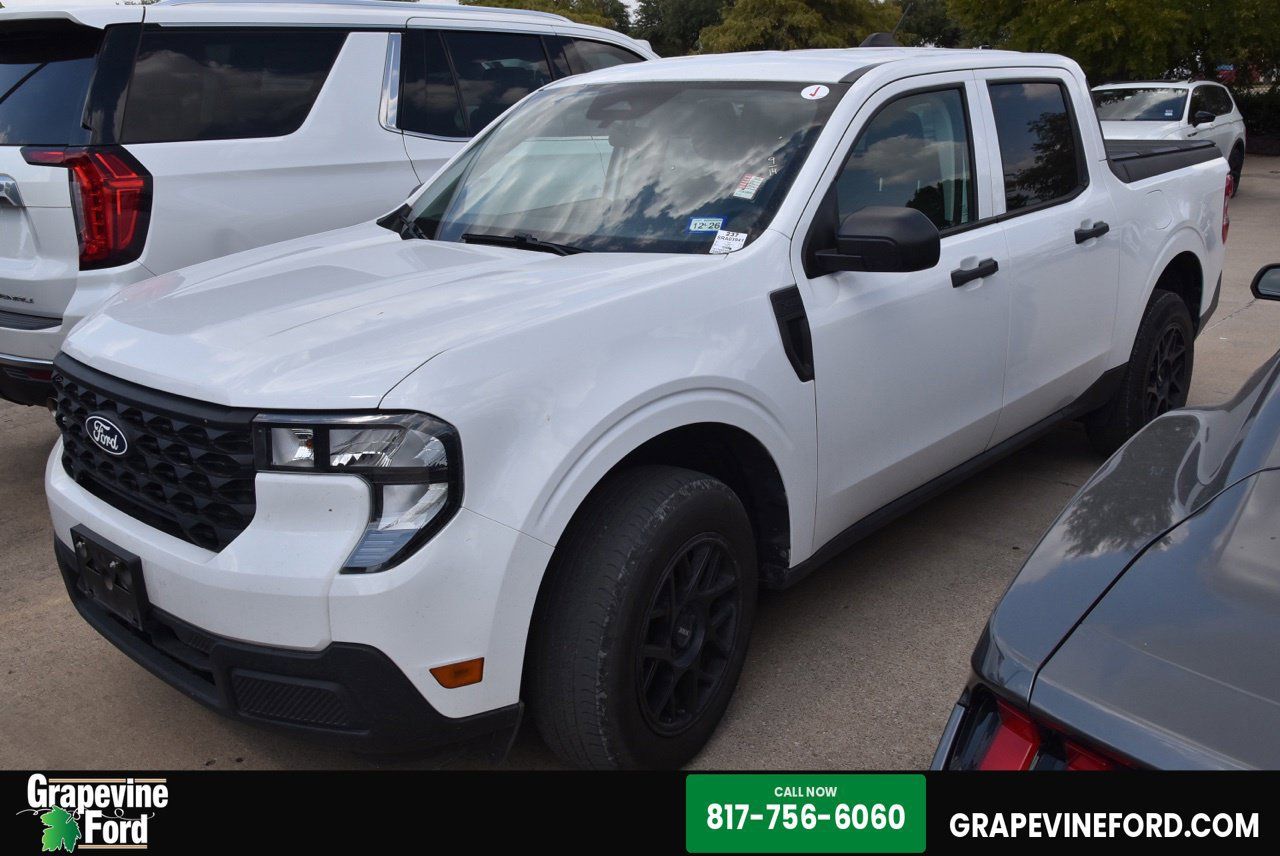 Used 2025 Ford Maverick XL FWD image 1