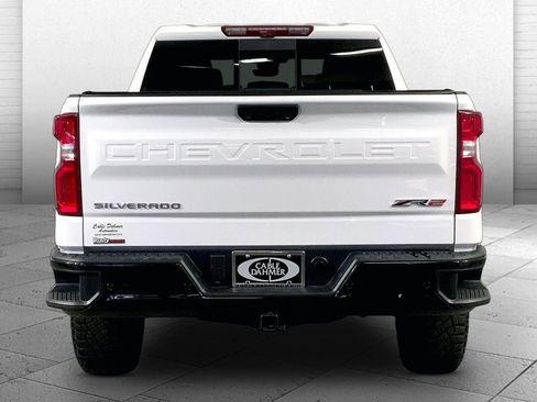Used 2025 Chevrolet Silverado 1500 ZR2 w/ Technology Package AWD/4WD image 3