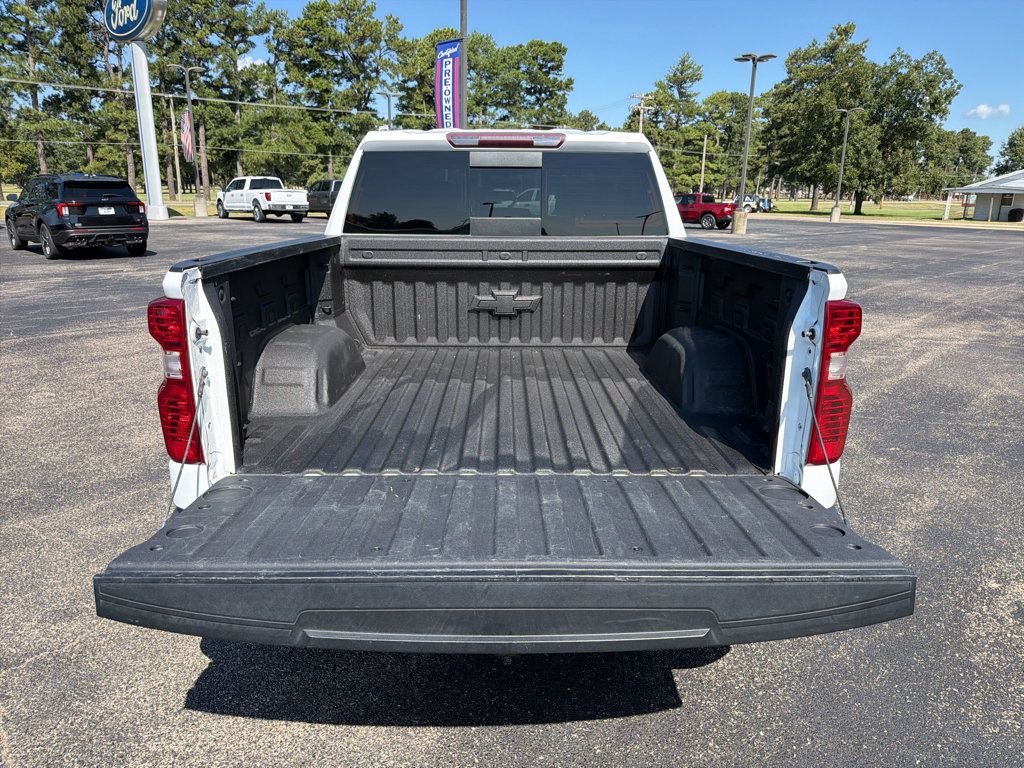 Used 2020 Chevrolet Silverado 1500 RST AWD/4WD image 15