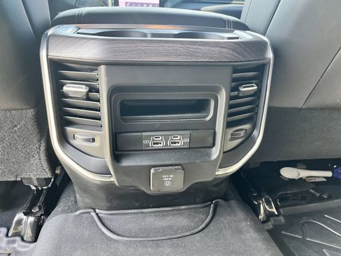Used 2026 RAM 2500 Laramie AWD/4WD image 22
