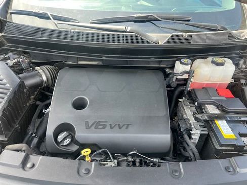 Used 2023 Chevrolet Traverse RS w/ LPO, Floor Liner Package AWD/4WD image 39