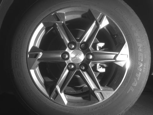 Used 2025 Chevrolet Blazer LT FWD image 14