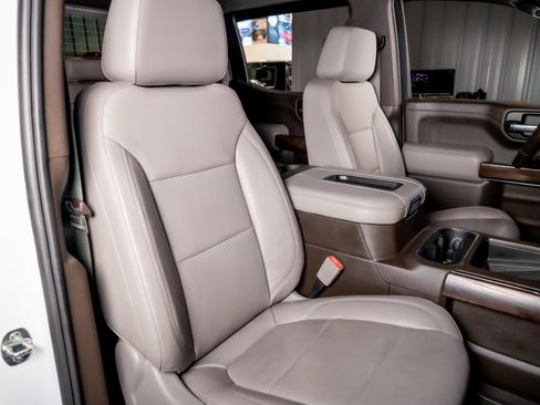 Used 2019 GMC Sierra 1500 SLT w/ SLT Premium Plus Package image 19