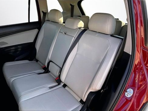 Used 2019 Volkswagen Tiguan SE w/ Panoramic Sunroof Package image 22