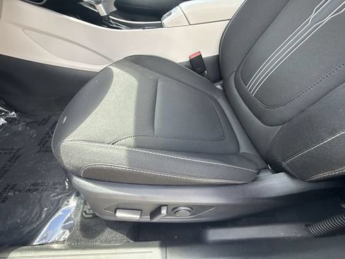 Certified 2024 Hyundai Tucson SEL AWD/4WD image 12