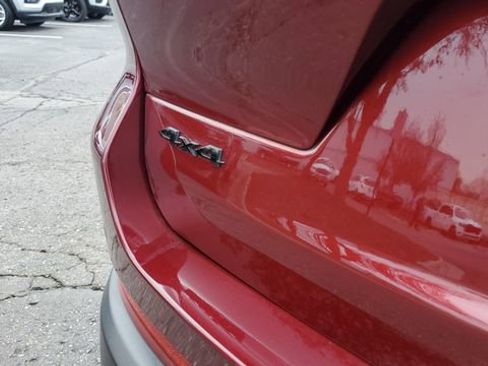 Certified 2024 Jeep Grand Cherokee L Laredo image 27