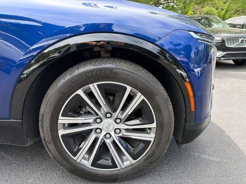 Used 2024 Cadillac Lyriq Luxury RWD image 13