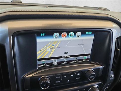 Used 2017 Chevrolet Silverado 1500 LTZ Z71 w/ LTZ Plus Package AWD/4WD image 13