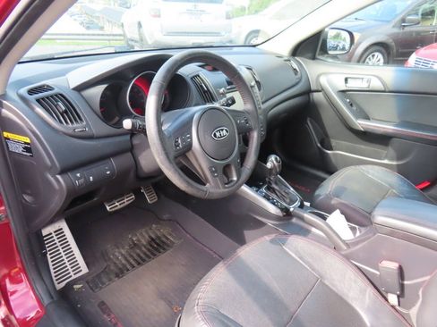Used 2012 Kia Forte SX w/ Tech Pkg FWD image 11