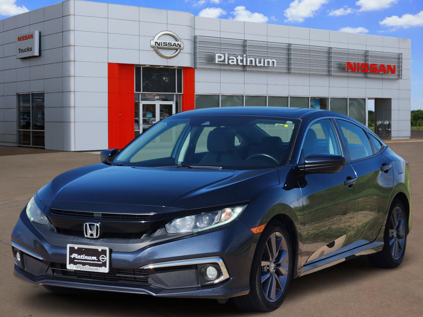 Used 2020 Honda Civic EX image 2