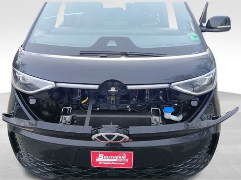 New 2025 Volkswagen ID. Buzz Pro S RWD image 21