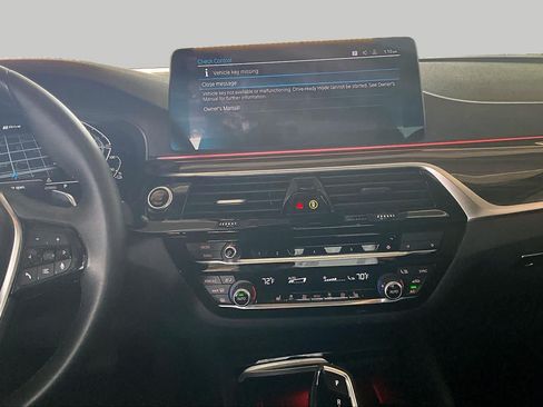 Used 2023 BMW 530e w/ Convenience Package RWD image 6